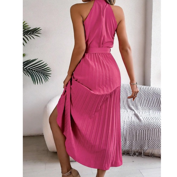 Classic Halter Neck Pleated Midi Dress - Picture 8 of 11